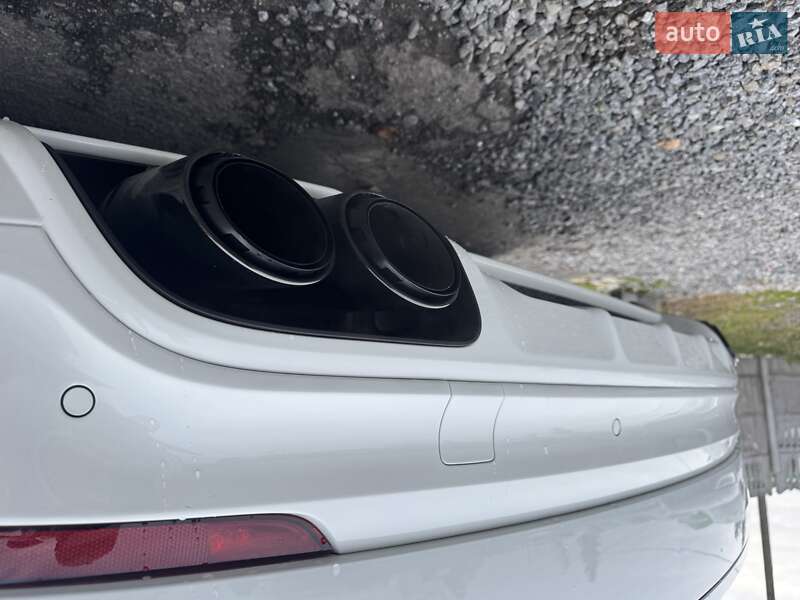 Внедорожник / Кроссовер Porsche Cayenne 2018 в Тернополе