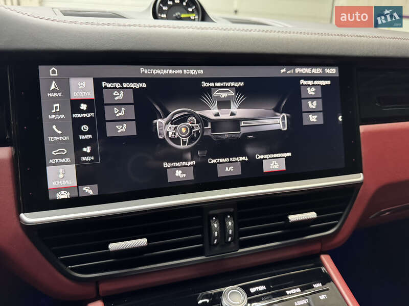 Внедорожник / Кроссовер Porsche Cayenne 2018 в Киеве