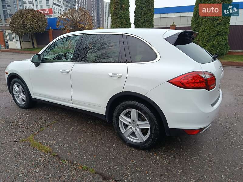 Внедорожник / Кроссовер Porsche Cayenne 2012 в Киеве фото 10 Внедорожник / Кроссовер Porsche Cayenne 2012 в Киеве