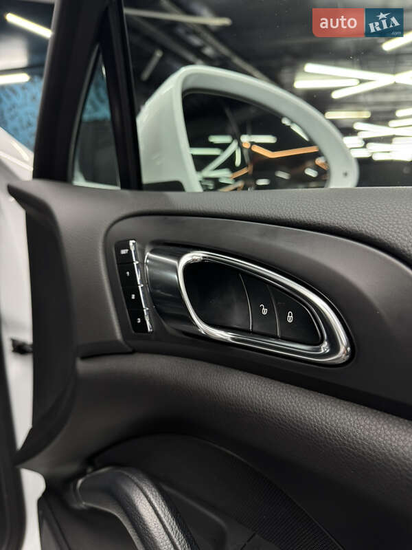 Позашляховик / Кросовер Porsche Cayenne 2014 в Києві