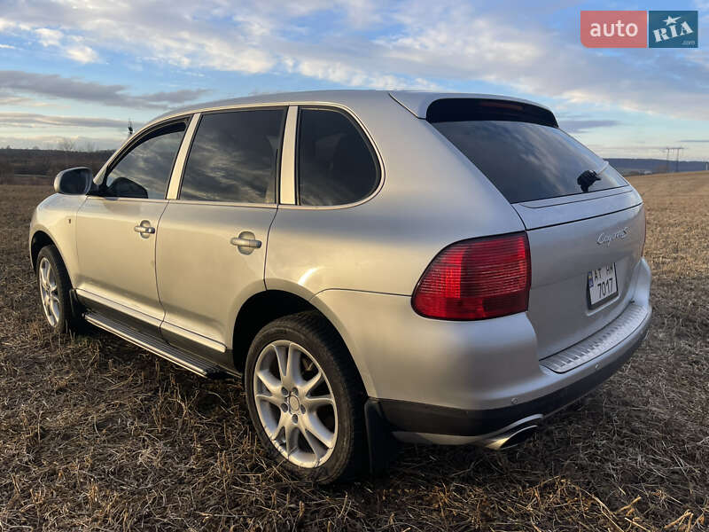 Внедорожник / Кроссовер Porsche Cayenne 2004 в Ивано-Франковске