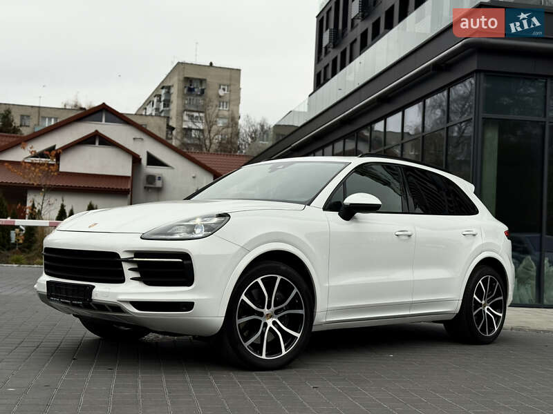 Внедорожник / Кроссовер Porsche Cayenne 2021 в Львове