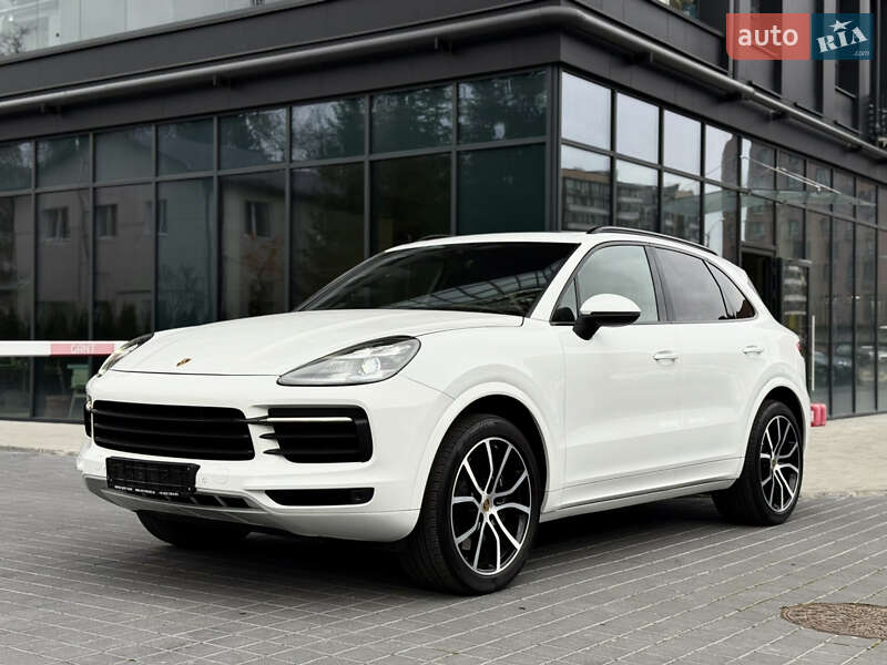 Внедорожник / Кроссовер Porsche Cayenne 2021 в Львове
