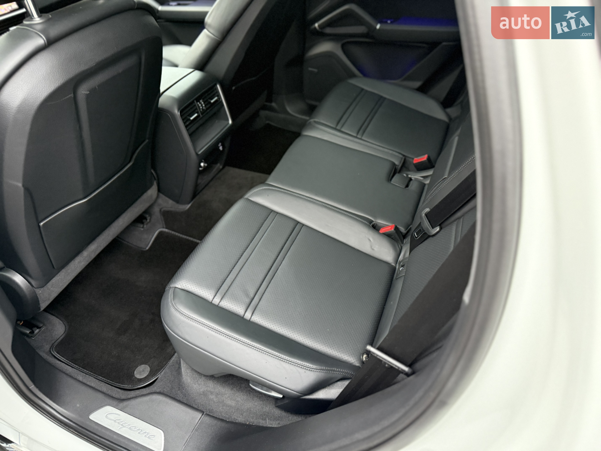 2021 Porsche Cayenne - мініатюра 47