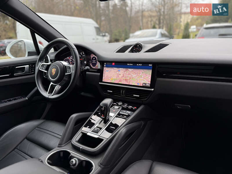 Внедорожник / Кроссовер Porsche Cayenne 2021 в Львове