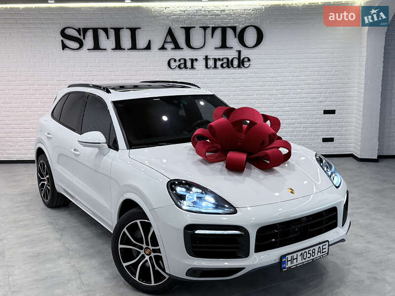 Позашляховик / Кросовер Porsche Cayenne 2020 в Одесі