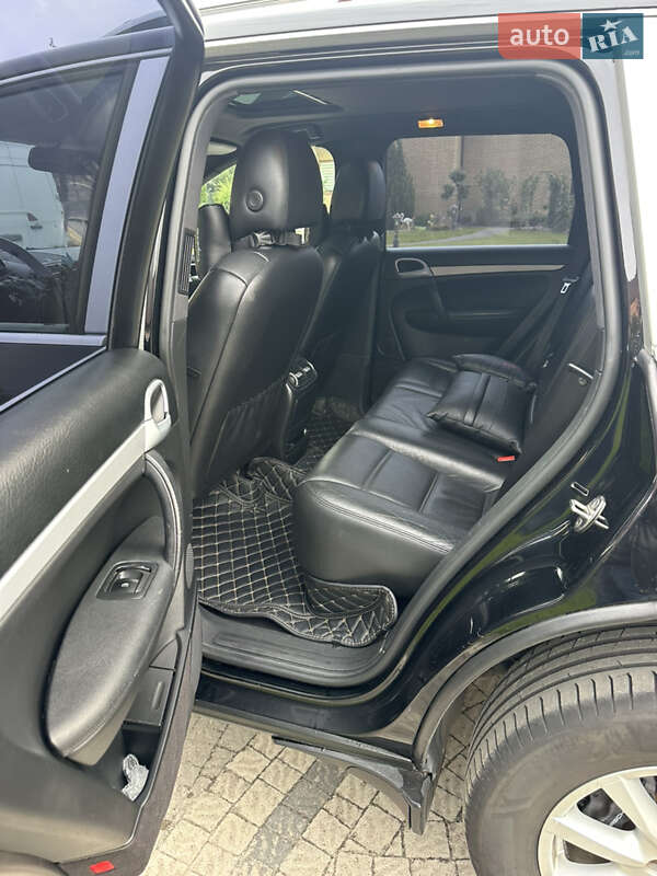 Внедорожник / Кроссовер Porsche Cayenne 2009 в Вараше