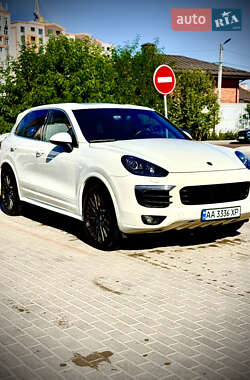 Позашляховик / Кросовер Porsche Cayenne 2010 в Кам'янець-Подільському