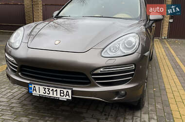 Внедорожник / Кроссовер Porsche Cayenne 2012 в Киеве