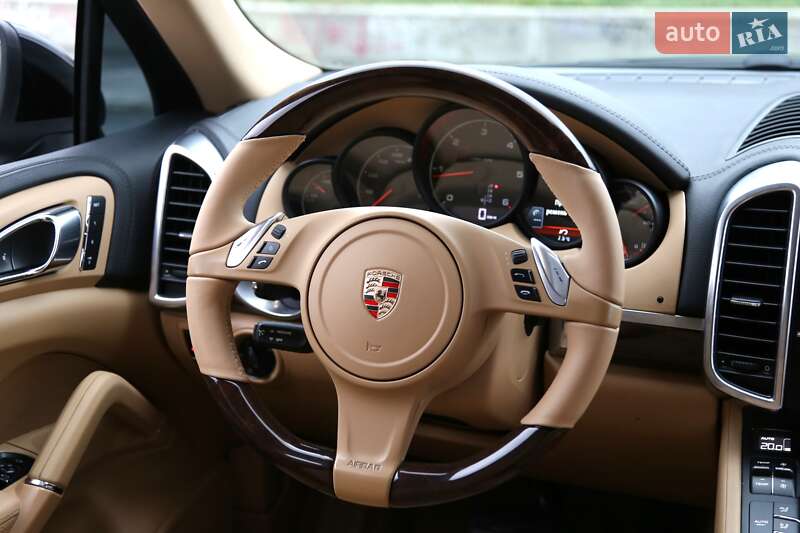 Позашляховик / Кросовер Porsche Cayenne 2012 в Києві фото 14 Позашляховик / Кросовер Porsche Cayenne 2012 в Києві