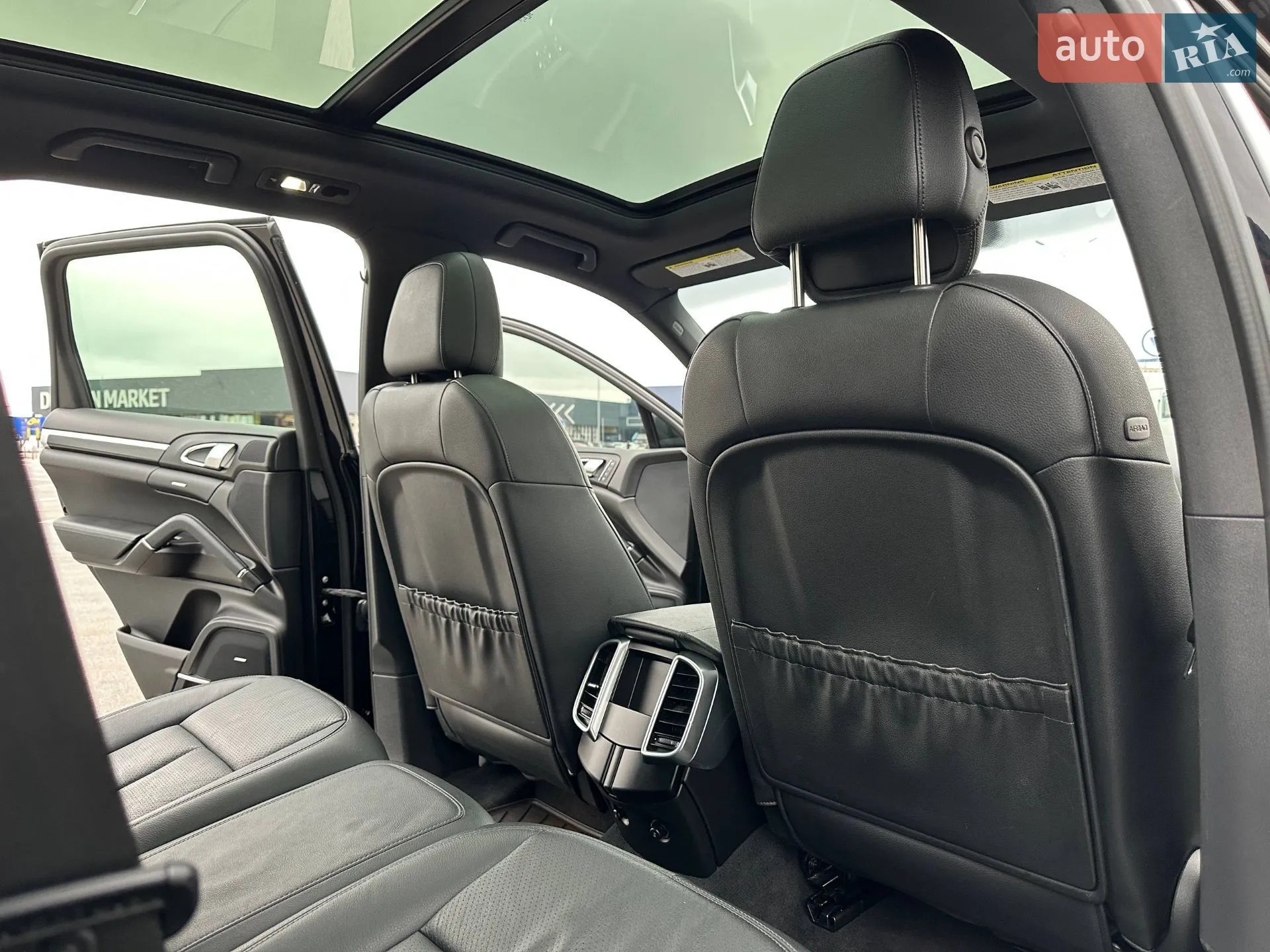 2014 Porsche Cayenne - мініатюра 36