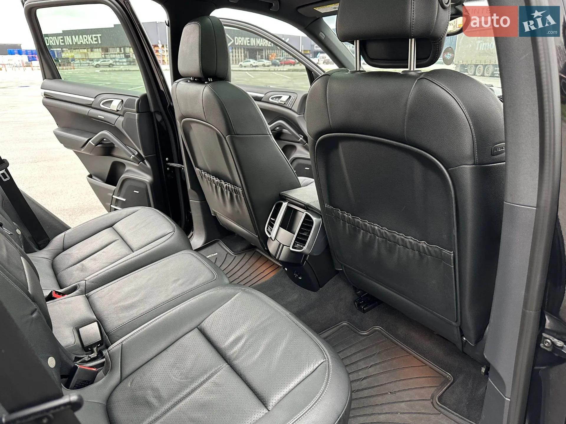 2014 Porsche Cayenne - мініатюра 38