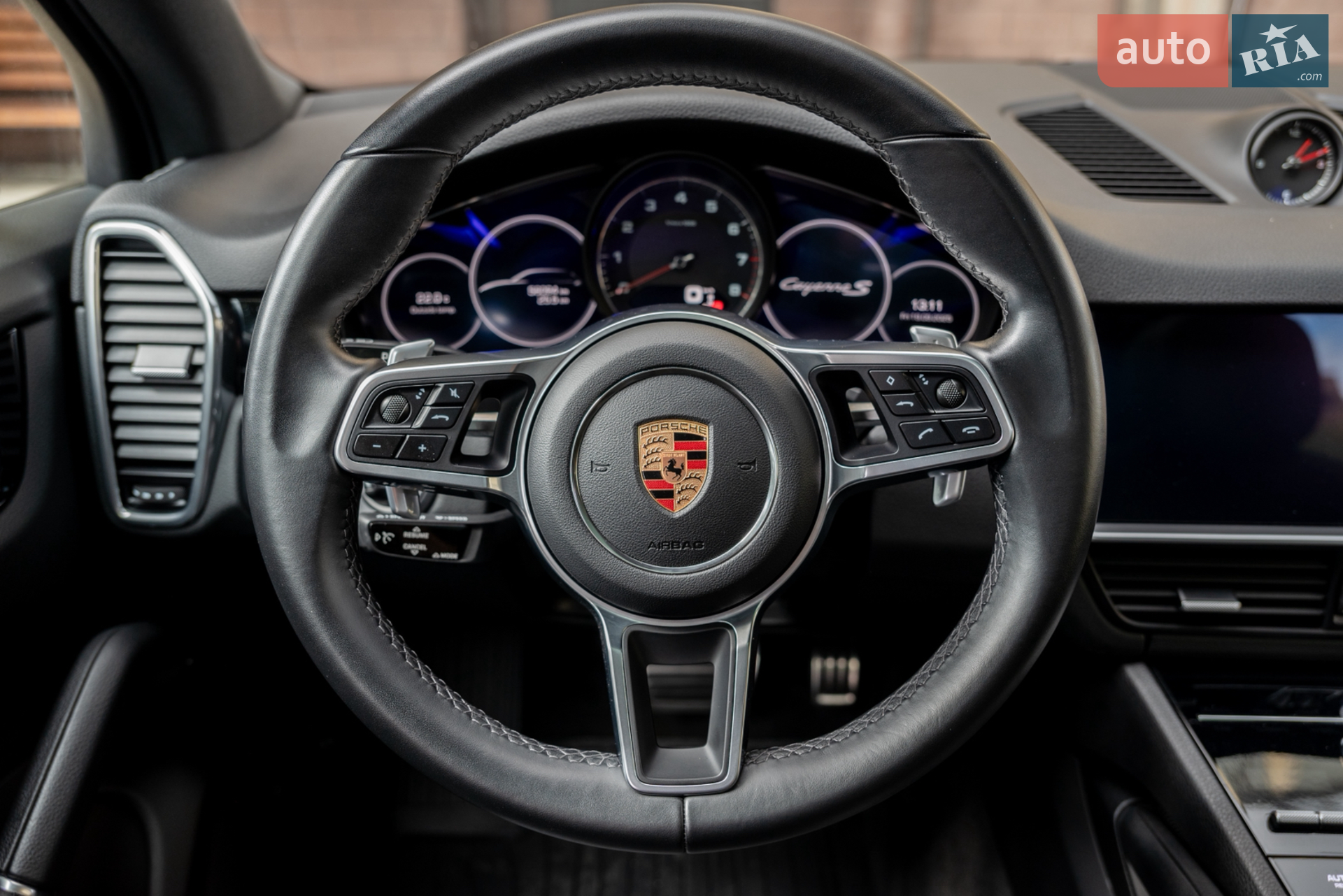 2020 Porsche Cayenne - мініатюра 8