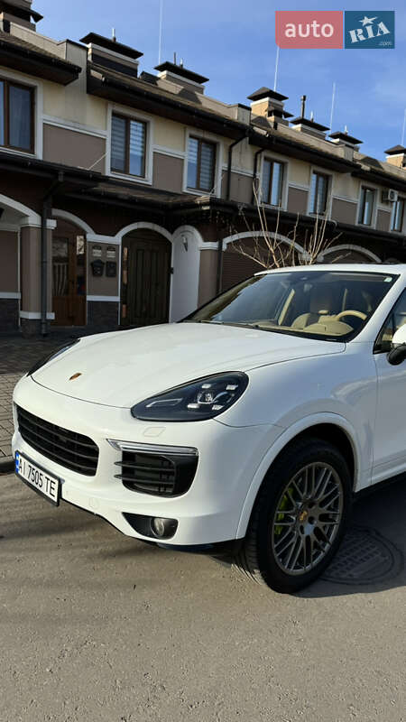Позашляховик / Кросовер Porsche Cayenne 2016 в Броварах фото 3 Позашляховик / Кросовер Porsche Cayenne 2016 в Броварах