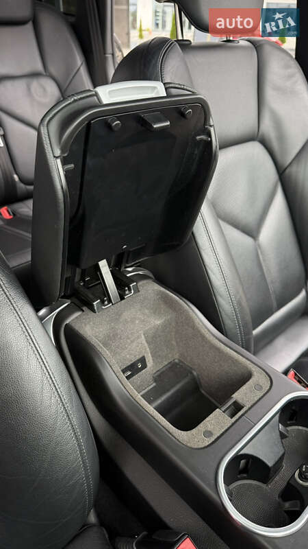 Позашляховик / Кросовер Porsche Cayenne 2013 в Хусті