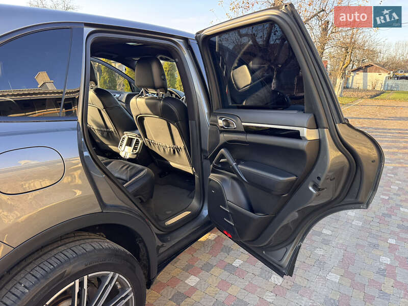 Позашляховик / Кросовер Porsche Cayenne 2014 в Калуші фото 18 Позашляховик / Кросовер Porsche Cayenne 2014 в Калуші