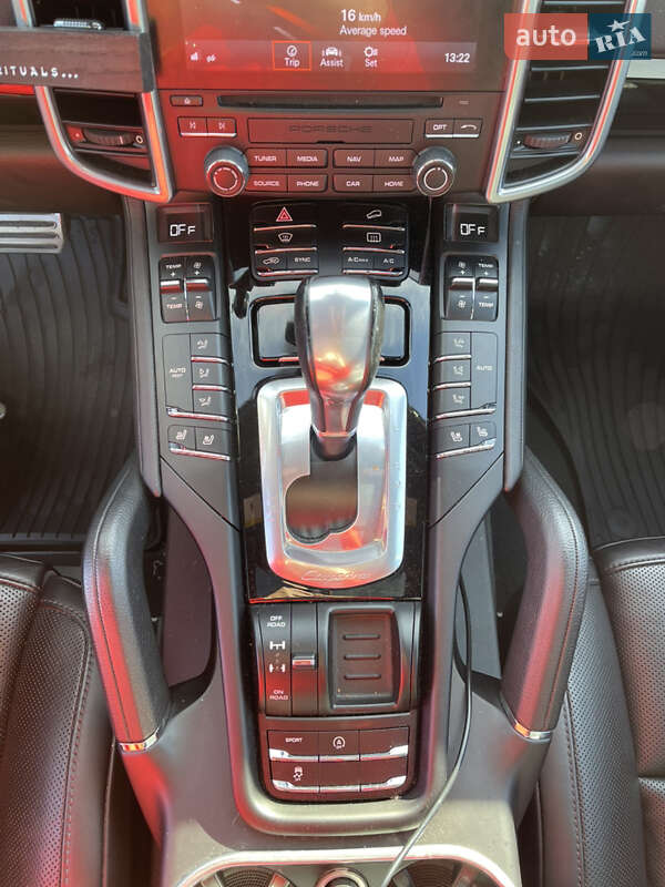 Внедорожник / Кроссовер Porsche Cayenne 2017 в Трускавце фото 14 Внедорожник / Кроссовер Porsche Cayenne 2017 в Трускавце
