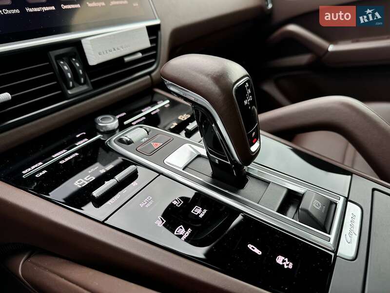 Позашляховик / Кросовер Porsche Cayenne 2021 в Києві