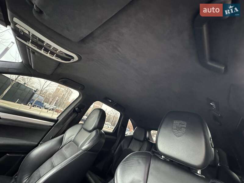 Позашляховик / Кросовер Porsche Cayenne 2012 в Києві фото 19 Позашляховик / Кросовер Porsche Cayenne 2012 в Києві
