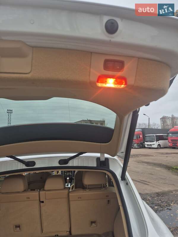 Внедорожник / Кроссовер Porsche Cayenne 2014 в Киеве