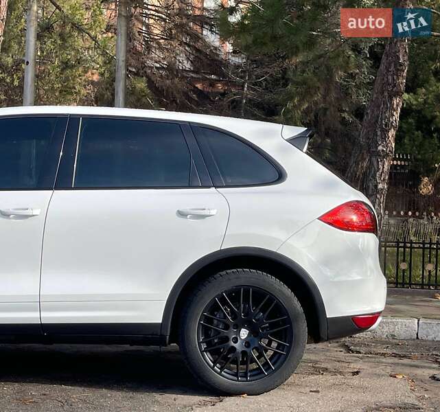 Позашляховик / Кросовер Porsche Cayenne 2014 в Миколаєві фото 4 Позашляховик / Кросовер Porsche Cayenne 2014 в Миколаєві