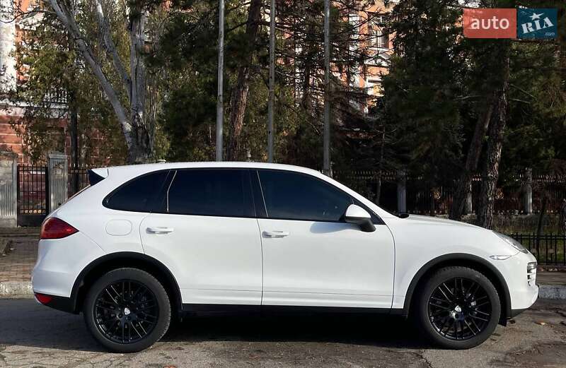 Позашляховик / Кросовер Porsche Cayenne 2014 в Миколаєві фото 9 Позашляховик / Кросовер Porsche Cayenne 2014 в Миколаєві