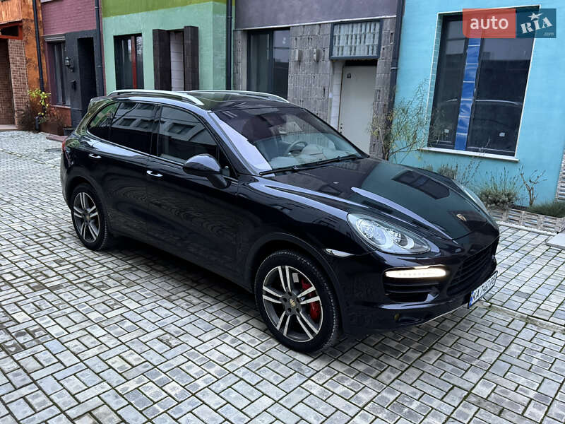 Внедорожник / Кроссовер Porsche Cayenne 2010 в Киеве фото 3 Внедорожник / Кроссовер Porsche Cayenne 2010 в Киеве