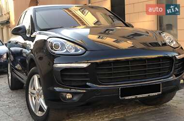 Внедорожник / Кроссовер Porsche Cayenne 2015 в Одессе