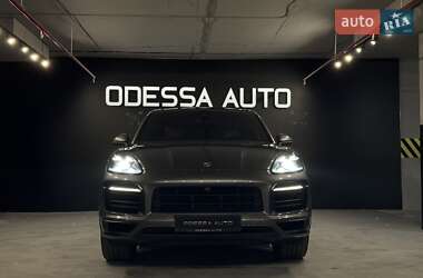 Позашляховик / Кросовер Porsche Cayenne 2018 в Одесі