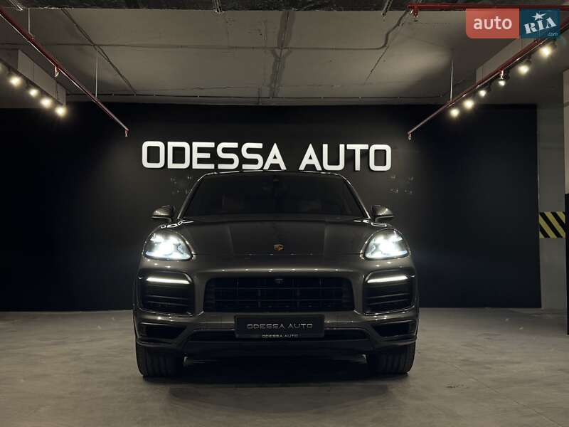 Внедорожник / Кроссовер Porsche Cayenne 2018 в Одессе