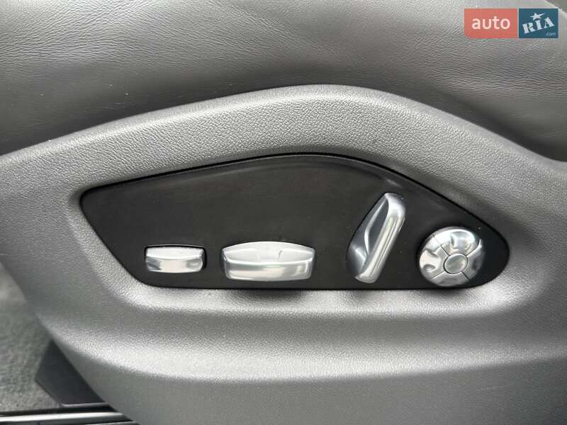 Позашляховик / Кросовер Porsche Cayenne 2018 в Києві