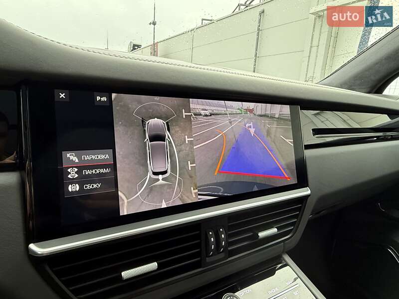 Позашляховик / Кросовер Porsche Cayenne 2018 в Києві