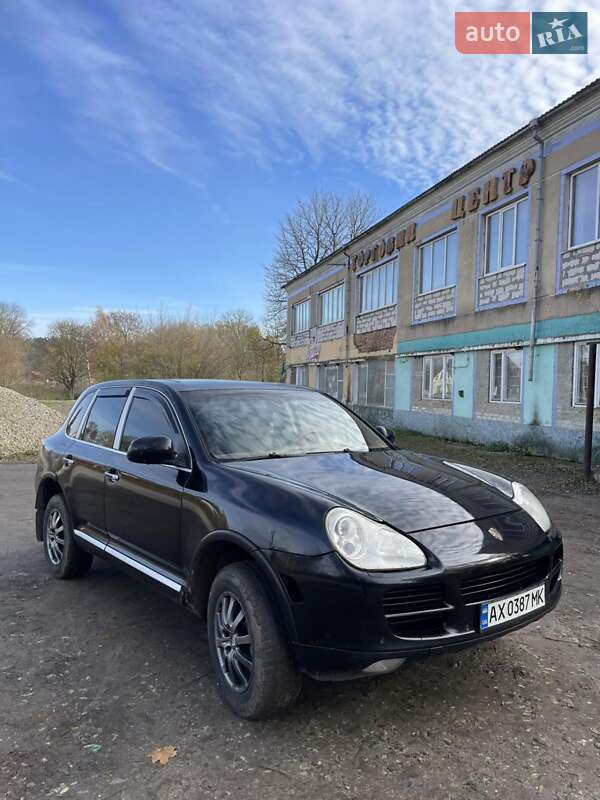 Позашляховик / Кросовер Porsche Cayenne 2004 в Шумську