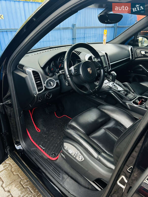 Внедорожник / Кроссовер Porsche Cayenne 2011 в Гадяче фото 9 Внедорожник / Кроссовер Porsche Cayenne 2011 в Гадяче