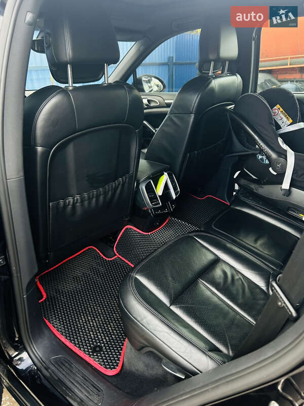 Внедорожник / Кроссовер Porsche Cayenne 2011 в Гадяче фото 15 Внедорожник / Кроссовер Porsche Cayenne 2011 в Гадяче