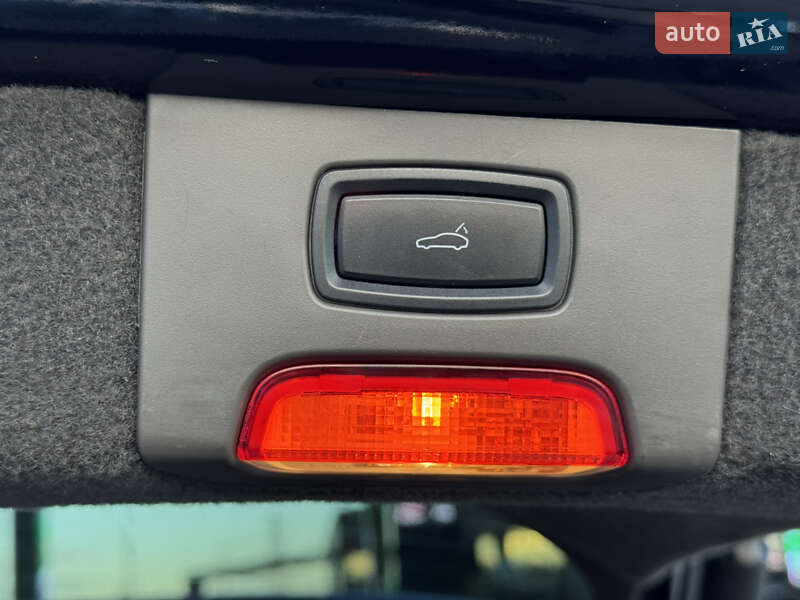 Внедорожник / Кроссовер Porsche Cayenne 2015 в Николаеве