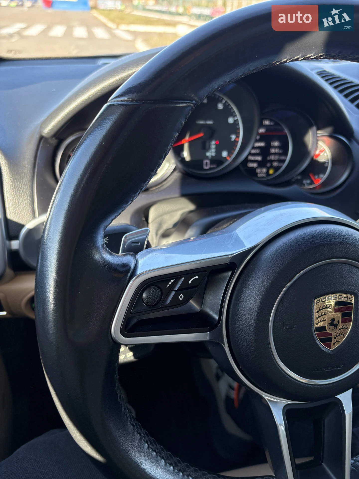 2015 Porsche Cayenne - мініатюра 20
