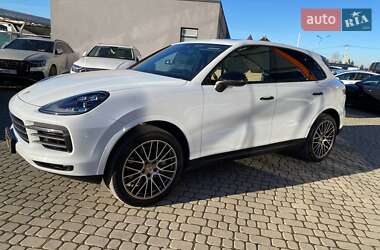 Внедорожник / Кроссовер Porsche Cayenne 2022 в Львове