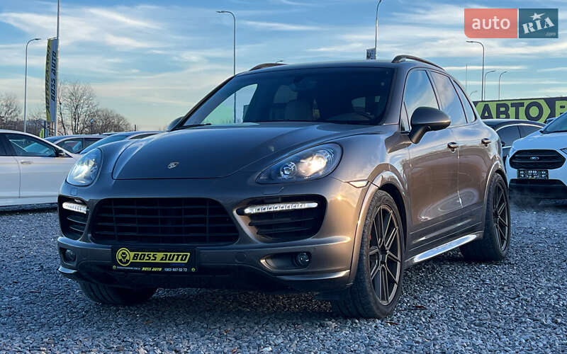Внедорожник / Кроссовер Porsche Cayenne 2012 в Львове