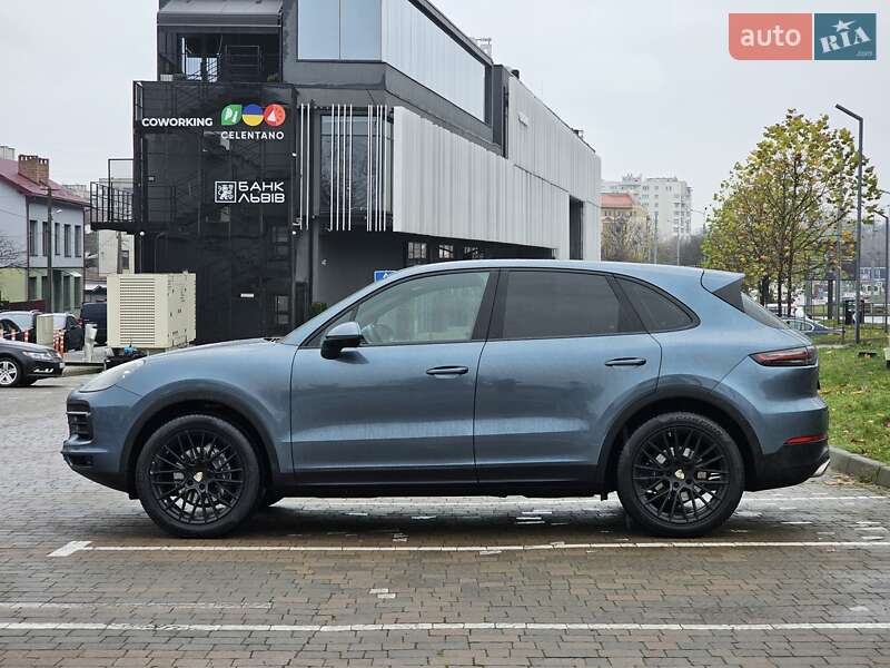 Позашляховик / Кросовер Porsche Cayenne 2018 в Києві