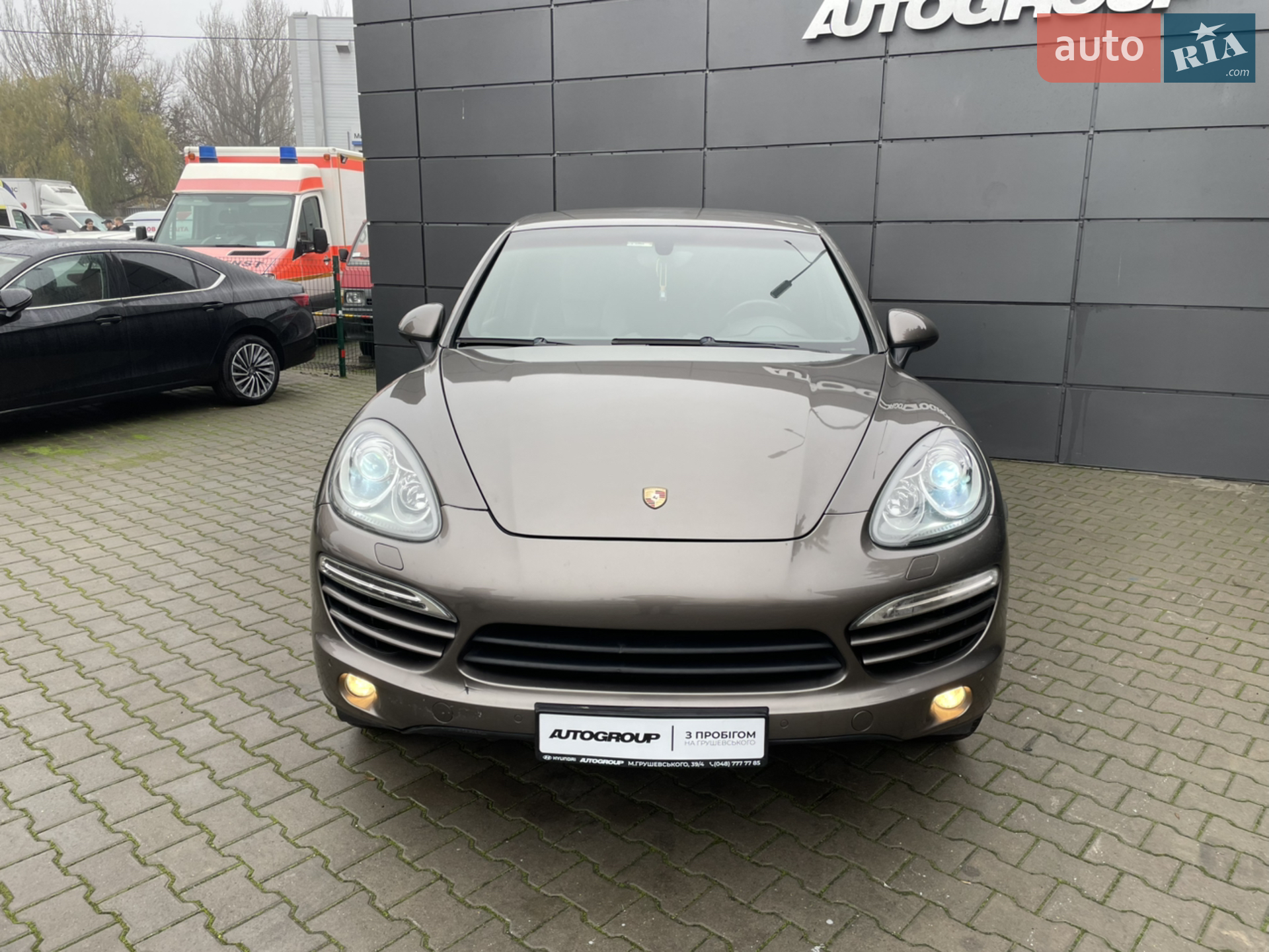 2012 Porsche Cayenne - мініатюра 3