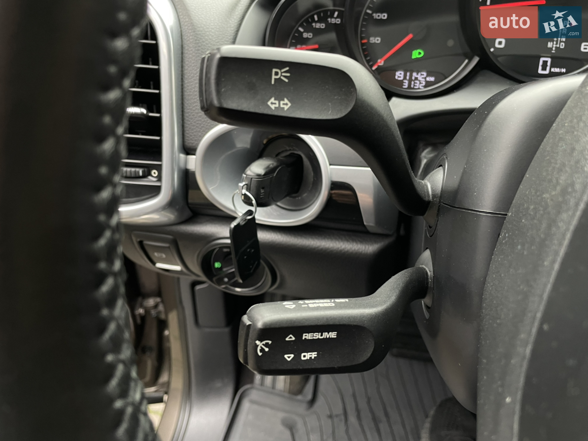 2012 Porsche Cayenne - мініатюра 15