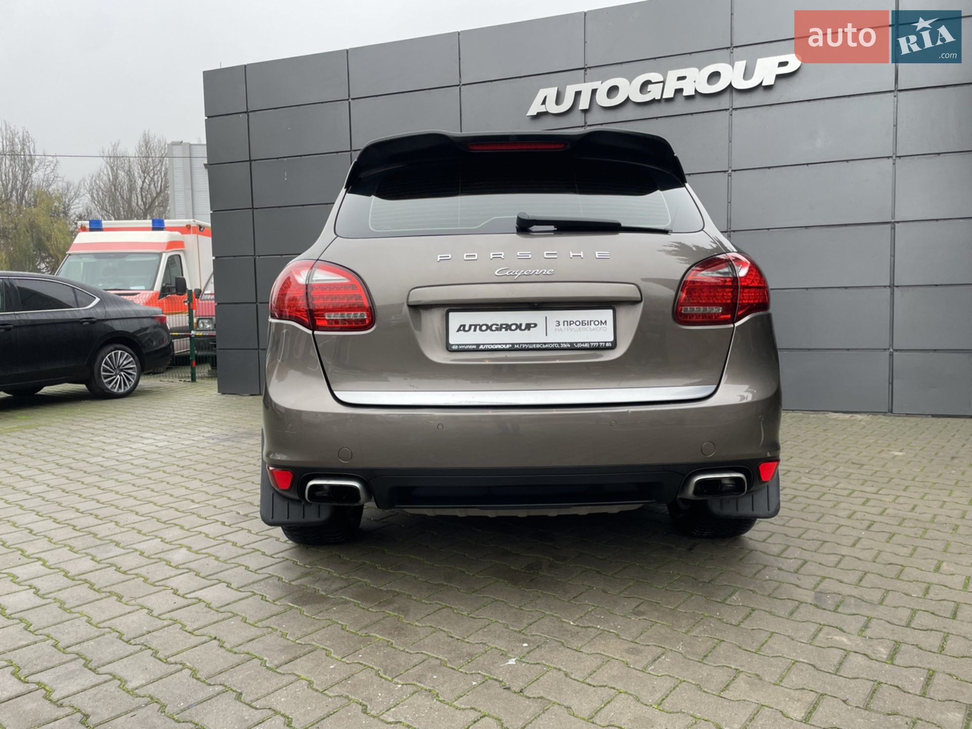2012 Porsche Cayenne - мініатюра 28