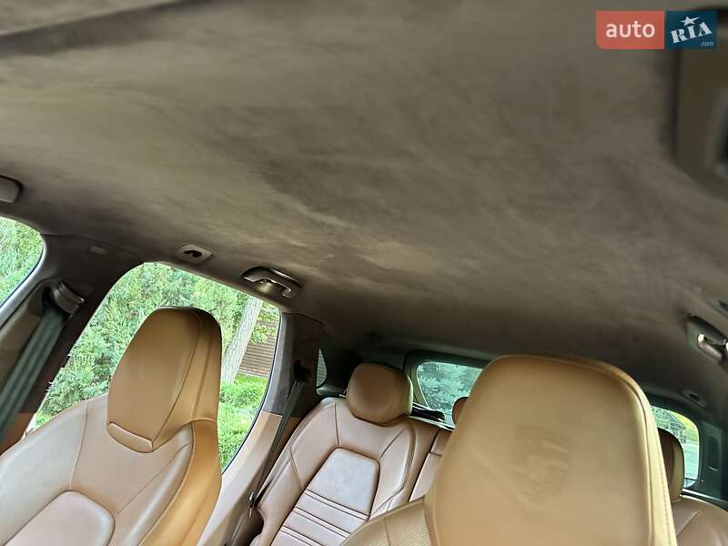 Внедорожник / Кроссовер Porsche Cayenne 2018 в Киеве