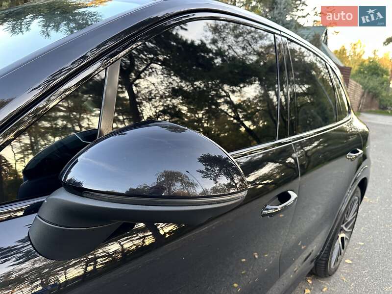 Внедорожник / Кроссовер Porsche Cayenne 2018 в Киеве