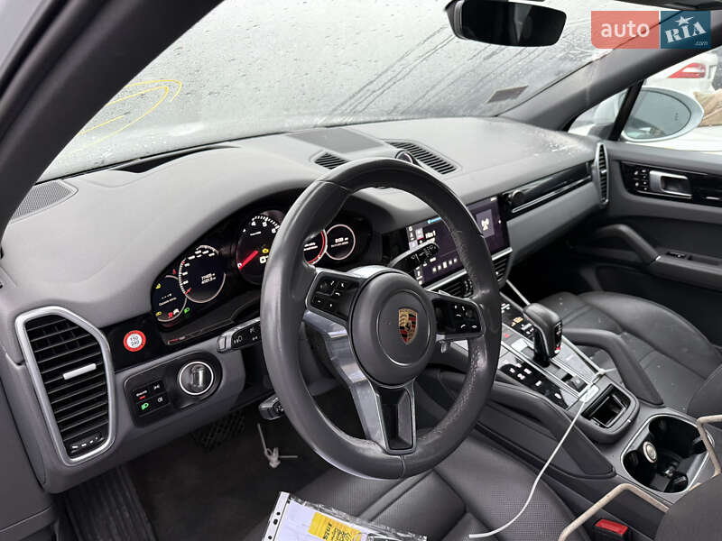 Позашляховик / Кросовер Porsche Cayenne 2019 в Львові