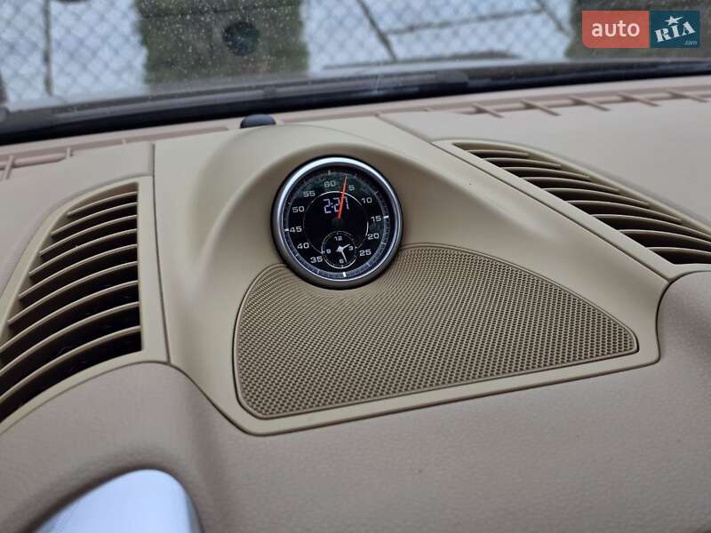 Внедорожник / Кроссовер Porsche Cayenne 2012 в Тернополе