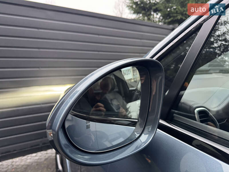 Внедорожник / Кроссовер Porsche Cayenne 2018 в Тернополе