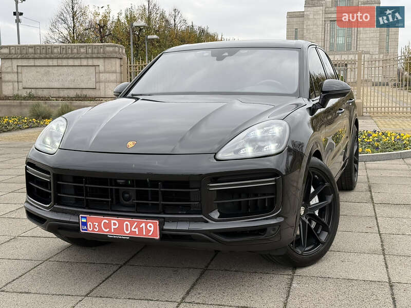 Позашляховик / Кросовер Porsche Cayenne 2019 в Києві