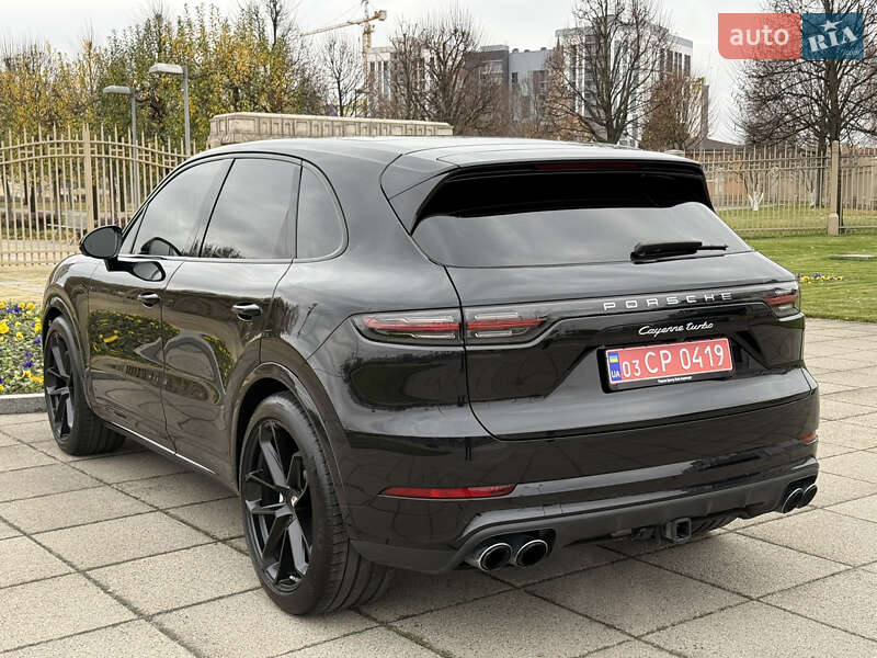 Позашляховик / Кросовер Porsche Cayenne 2019 в Києві